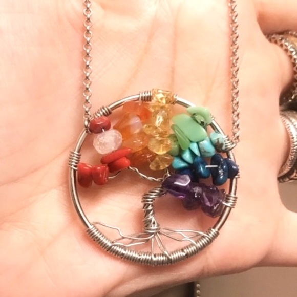 Rainbow chakra pride tree of life boho necklace - Picture 3 of 10